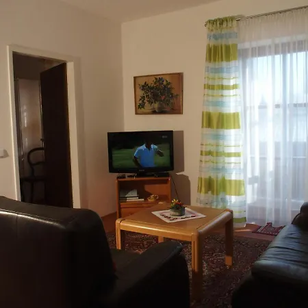 Haus Haupt Apartamento Seeon-Seebruck